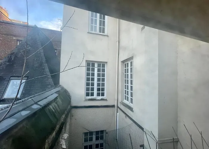 Modern Times A -280 * Rouen