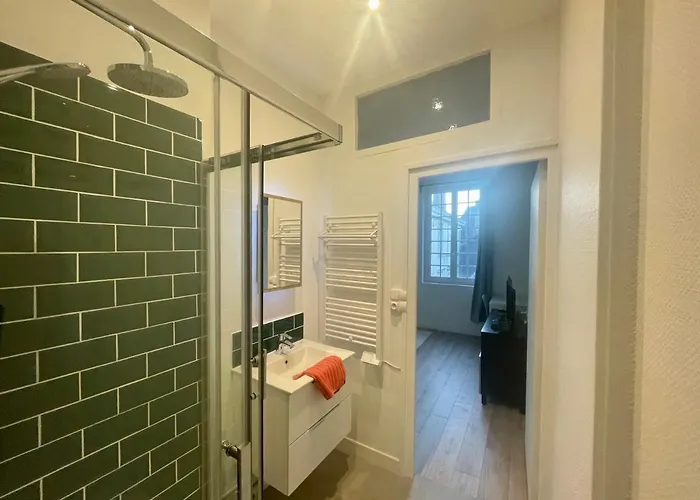 Modern Times A -280 * Руан